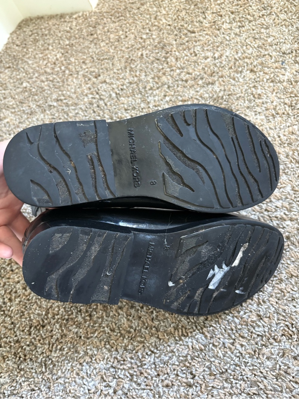 Michael Kors Black Glossy Chelsea Rain Boots • Size 8 - Picture 3 of 8